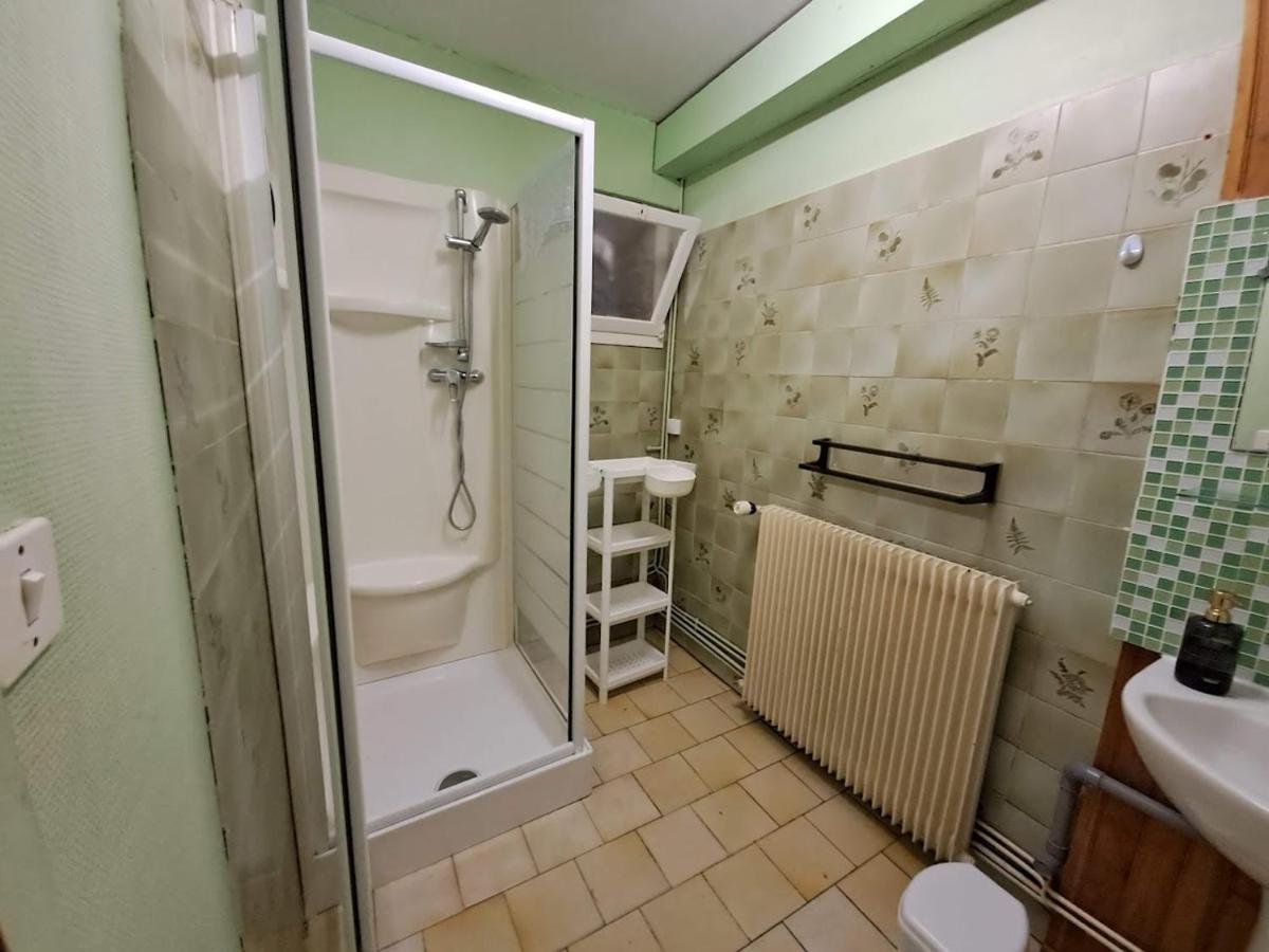 Villa chez Jean-Marc et Colette à Le Molay-Littry Extérieur photo
